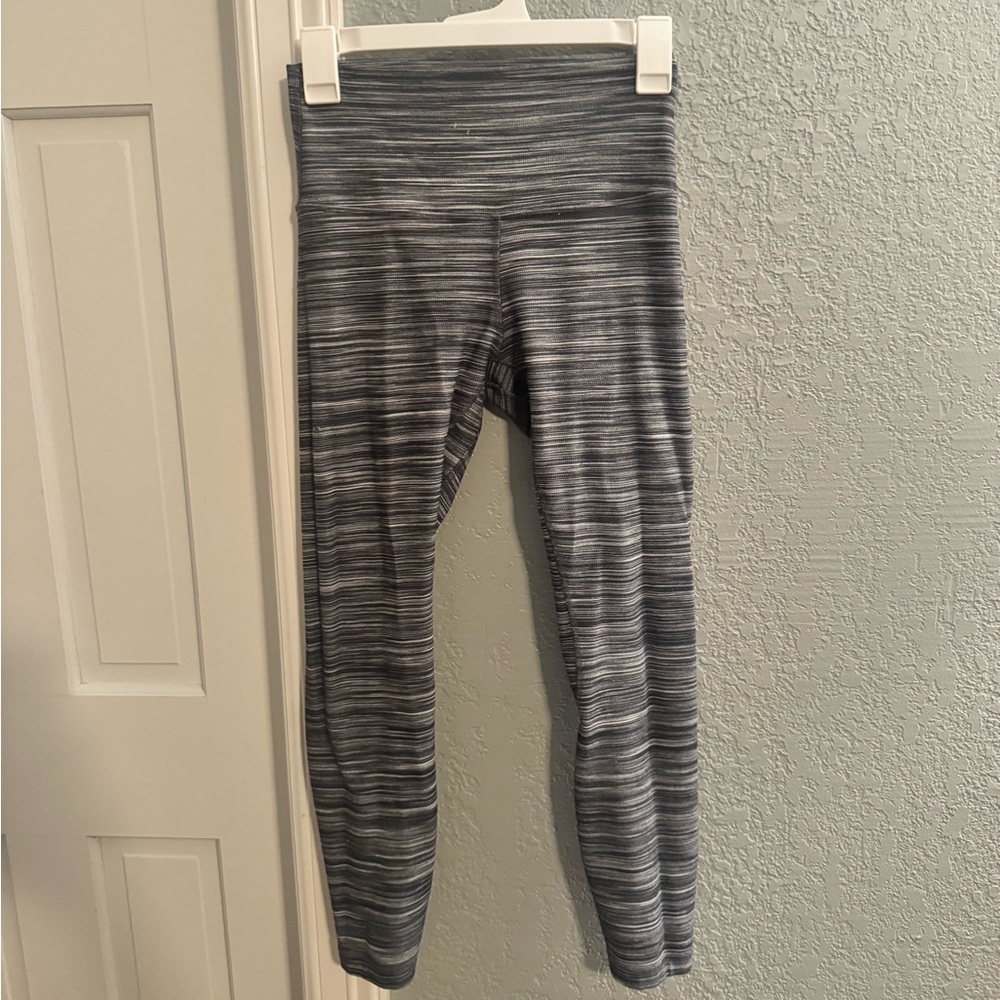 Size 6 Lululemon leggings